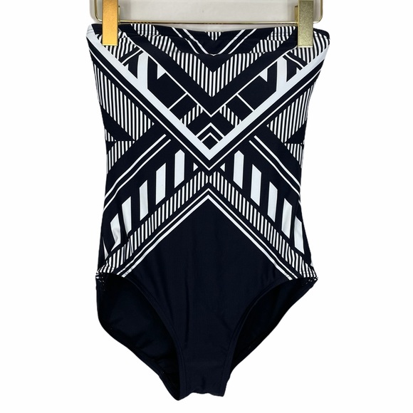 VINCE CAMUTO One-piece Bandeau Swimsuit 6 - Picture 2 of 7